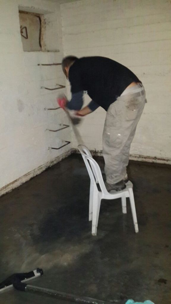 פתיחת סתימות במקלטים